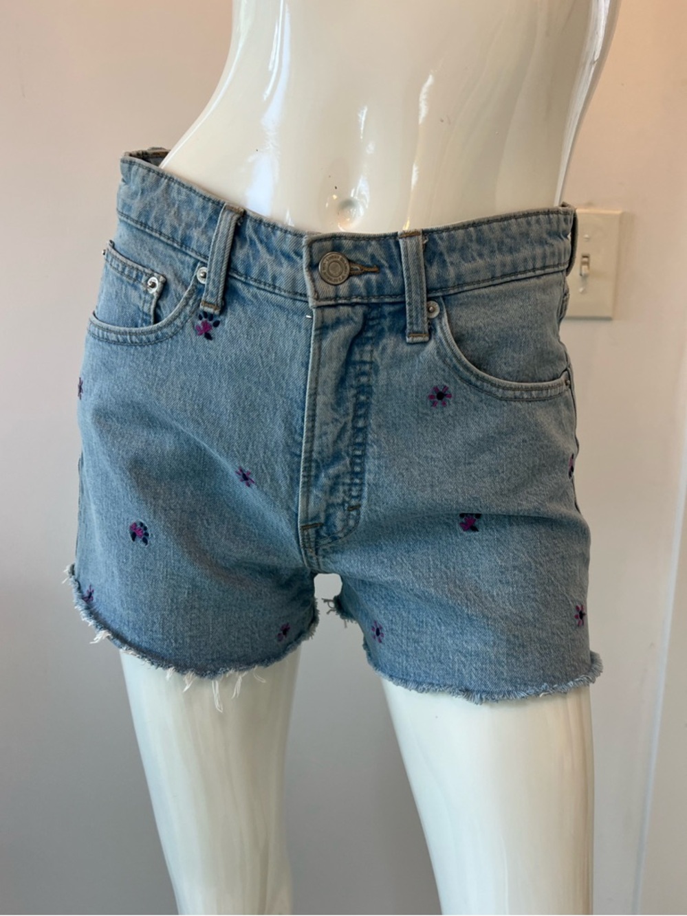 Embroidery Lucky Brand Light Blue Denim Shorts 4/27